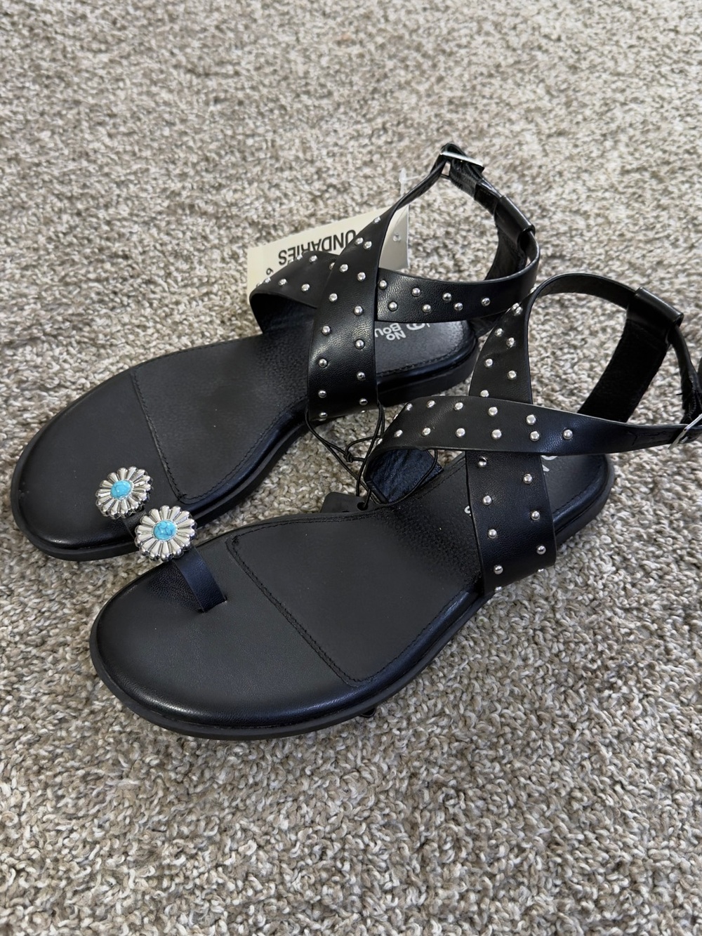 Studded Black Women's Toe-Ring Sandals